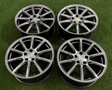 Bridgestone Eco Forme CRS131. 8.0x18", 5x112, ET45, �� 57,1���. ����