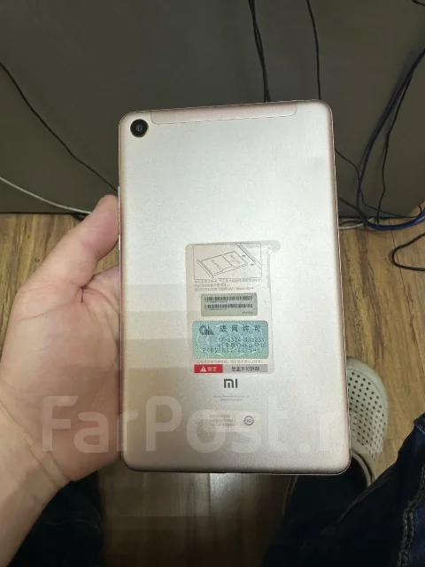 Xiaomi MiPad 4. ������ 64 �� ����