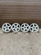 Nissan. 7.0x15", 5x114.3, ET35, �� 72���. ����