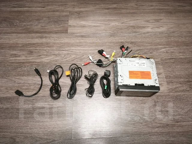 Pioneer SPH-DA120 ����