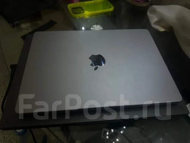 Apple MacBook Pro 14 2021. 14", 3,2����, ��� 16 ��, ���� 512���, WiFi: 1, Bluetooth: 1, ����������� �� 12��. ����