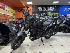 Bajaj Dominar