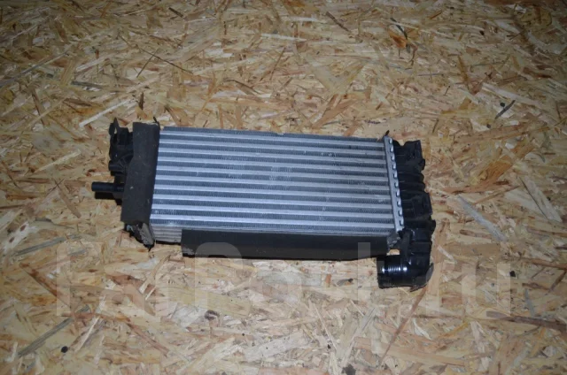 ���������� FORD Kuga 2012-2019 1673687 1673687 ����