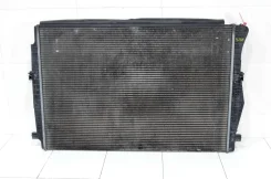 �������� �������� Volkswagen Tiguan 2020 5WA121251D AD1 5WA121251D ����