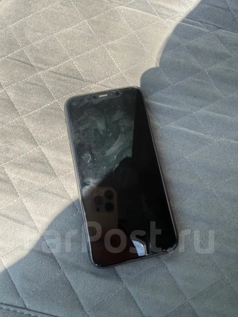 Apple iPhone 11. �/�, 64 ��, ������, 4G LTE ����