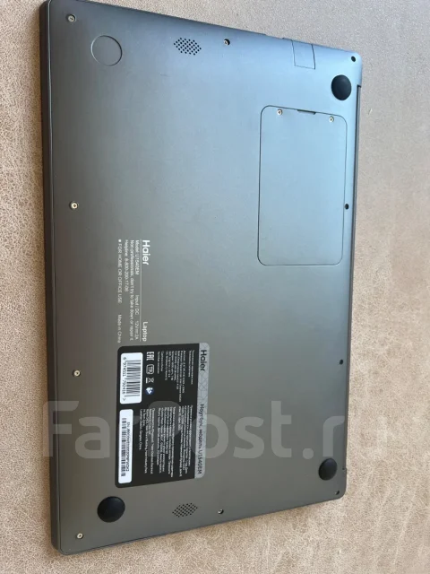 Haier. 15.6", ��� 4 ��, ���� 128���, WiFi: 1, Bluetooth: 1, ����������� �� 8��. ����