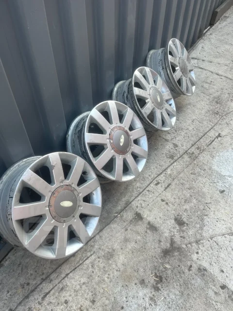 Borbet S. 6.0x15", 4x108, ET52.5 ����