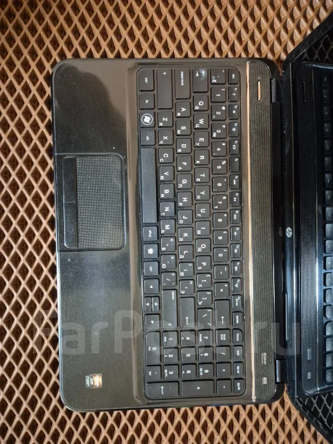 HP. 15.6", 2,3����, ��� 4 ��, ���� 320���, WiFi: 1, Bluetooth: 1, ����������� �� 3��. ����