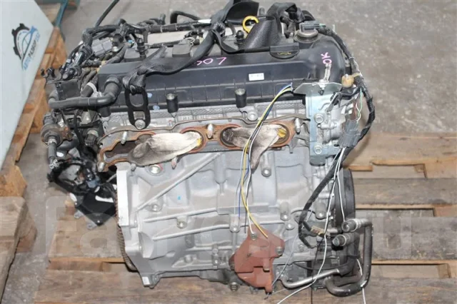 ��������� Mazda 3 2003-2008 LFN702300F BK LF LFN702300F ����