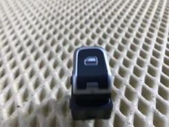 ������ ���������������� Audi A3 [8V] 2013-2020 (8V0959855A) 8V0959855A ����