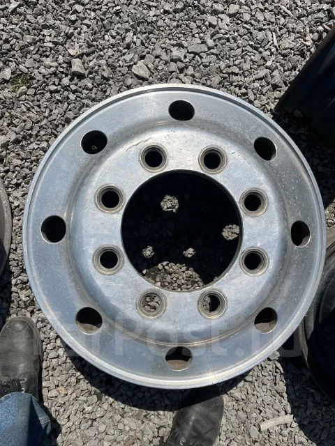 Alcoa. 8.25x22.5", 8x285, ET165, �� 221���. ����