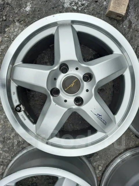 Stern. 7.0/8.0x16", 4x114.3, ET35/35, �� 70���. ����