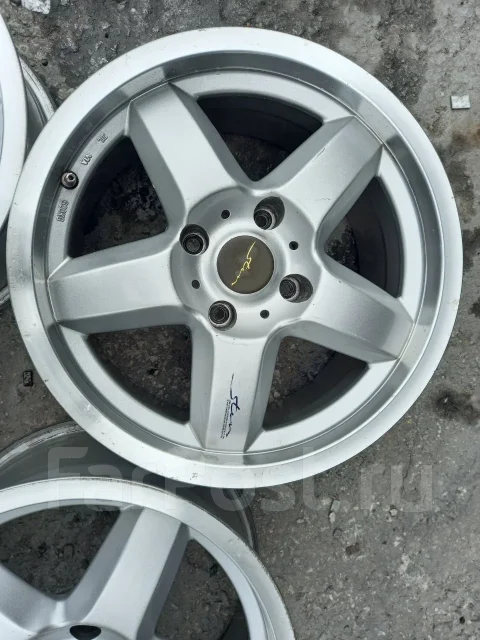 Stern. 7.0/8.0x16", 4x114.3, ET35/35, �� 70���. ����