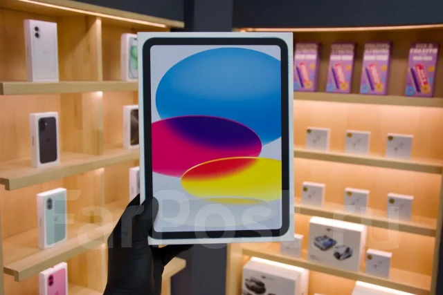 Apple iPad 11. 11 ������, ������ 128 �� ����