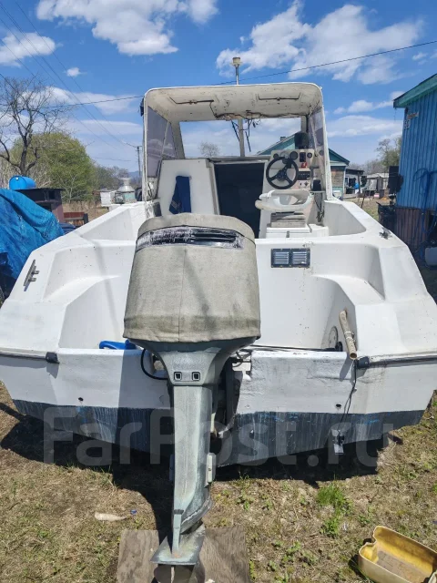 Suzuki. 1991 ���, ����� 6,85��., ��������� ���������, 200��.�., ������ ����