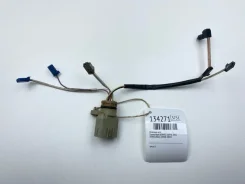 �������� ���� Toyota Noah 2002 3040028020 AZR60G 1Azfse 3040028020 ����