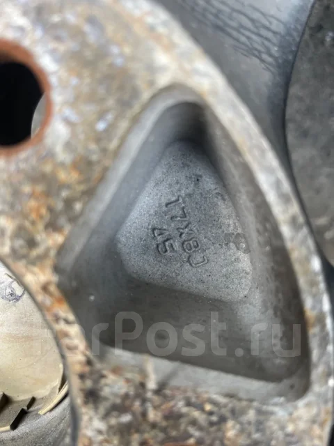 AVS Model 5. 8.0x17", 5x114.3, ET45 ����