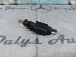 �������� ������ ������� Mercedes-Benz 1989 0005457709 W124 102.982 0005457709 ����