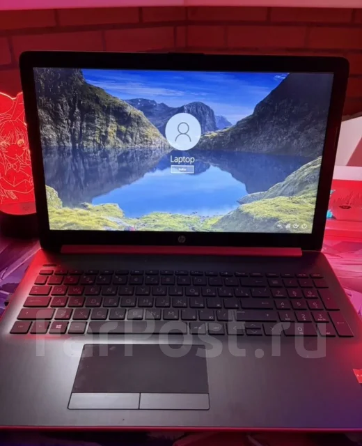 HP 15-da0468ur. 15.6", 2,6����, ��� 4 ��, ���� 200���, ����������� �� 1��. ����