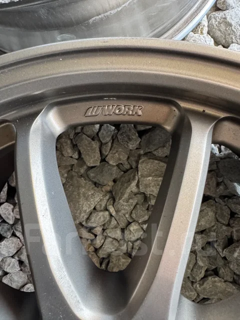 Work Emotion 11R. 7.0/7.0x17", 4x100, ET38/47, �� 60���. ����