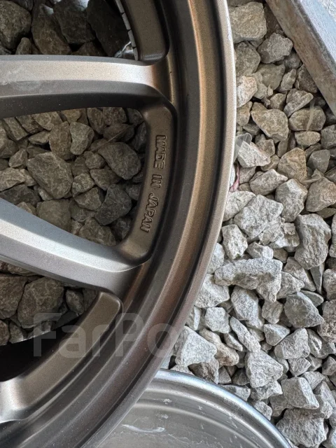 Work Emotion 11R. 7.0/7.0x17", 4x100, ET38/47, �� 60���. ����