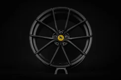 Ferrari. 8.5/10.5x20", 5x114.3, ET35/45, �� 67,1���. ��� ����� �� ������������ ����