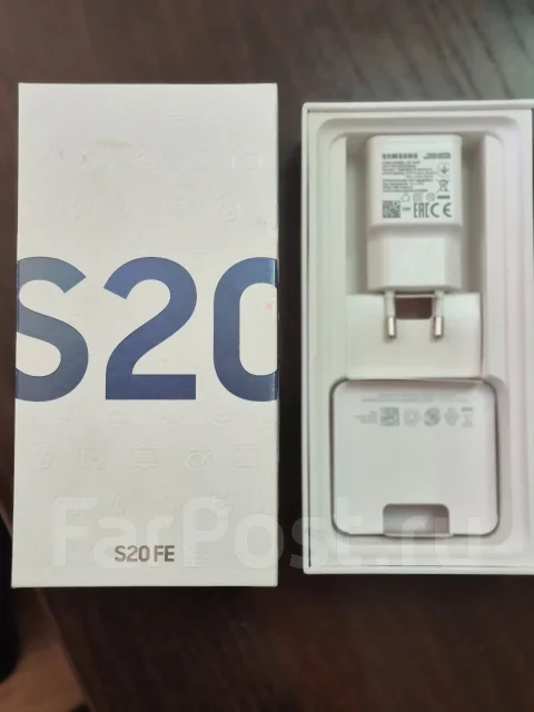 Samsung Galaxy S20 FE. �/�, 128 ��, �����, Dual-SIM ����