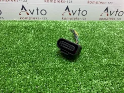 ������ Audi A4 2009 6X0973717 B8 CDNC 6X0973717 ����