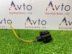 ������ Audi A4 1J0973722A B8 CDH 1J0973722A ����