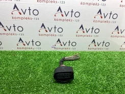 ������ Audi A3 1J0973735 8P 1J0973735 ����
