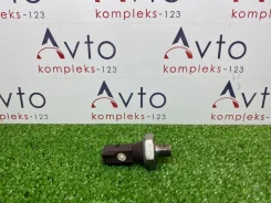 ������ �������� ����� Audi Q3 2013 038919081H 8U CCZC 038919081H ����