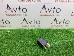 ���� Audi Q3 2011 4H0951253C 8U CPSA 4H0951253C ����