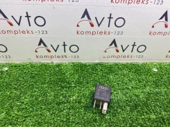 ���� Audi Q3 2011 4H0951253C 8U CPSA 4H0951253C ����