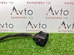 ������ Volkswagen Jetta 2012 1J0973735 5C CAXA 1J0973735 ����