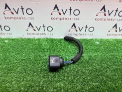 ������ Audi A6 1J0973714 C7 1J0973714 ����