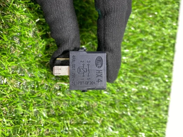 ���� Audi A6 4H0951253A C7 4H0951253A ����