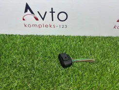 ������ Audi A6 2006 1J0973735 C6 1J0973735 ����