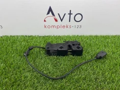 ����� ������ Audi A5 2011 8K0823509D 8T 8K0823509D ����