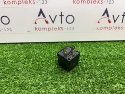 ���� Audi A4 2013 4H0951253A B8 CJEB 4H0951253A ����
