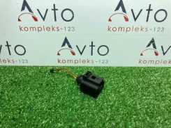 ������ Audi TT 2012 1J0973702 8J CDAA 1J0973702 ����
