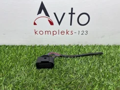 ������ Volkswagen Sharan 2011 6X0973717 7N CAVA 6X0973717 ����