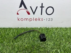 ������ Volkswagen Sharan 2011 1J0973702 7N CAVA 1J0973702 ����