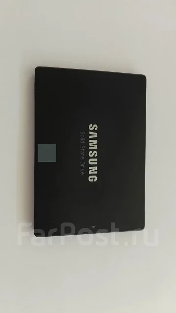 SSD 2,5 �����. 500���, ��������� SATA ����