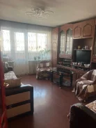 3-���������, ���������� ����, ������������ �����, ������-������������, �������� �������� 2. ������������, ������� ����, 58,6���.��., 2/3 ���� ����