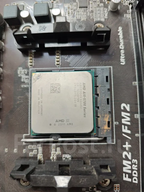 Socket FM2+ ����