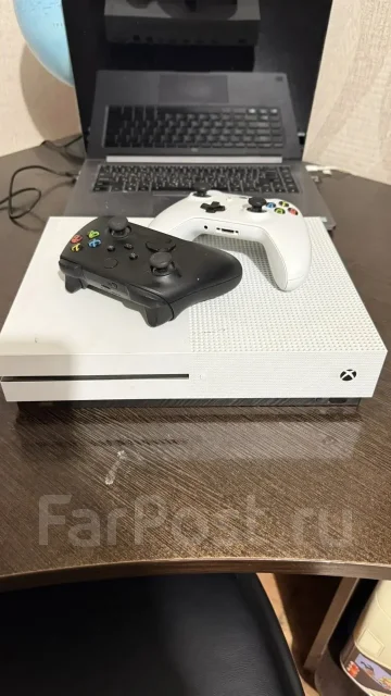 Microsoft Xbox One S ����