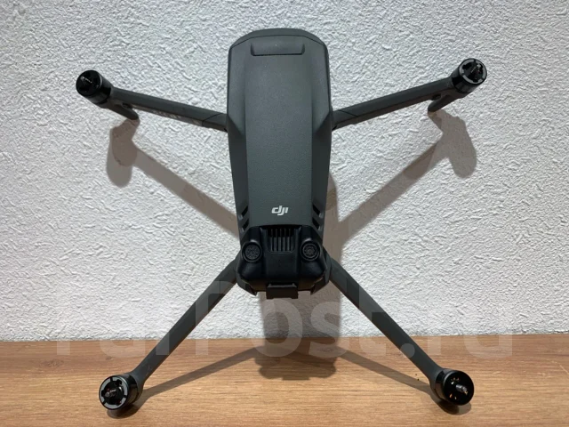 DJI Mavic 3 Pro. � ������� ����