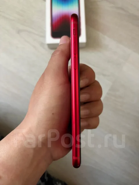 Apple iPhone SE 2022. �/�, 128 ��, �������, 3G, 4G LTE, 5G, NFC, eSIM, ������� �������, ������������ ������� ����