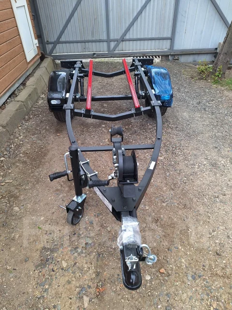 ����� �������� ������ MAX Trailer. �/�: 500���., �����: 750���. ����