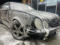 Mercedes-Benz CLK-Class. WDB2083701F084489 ����